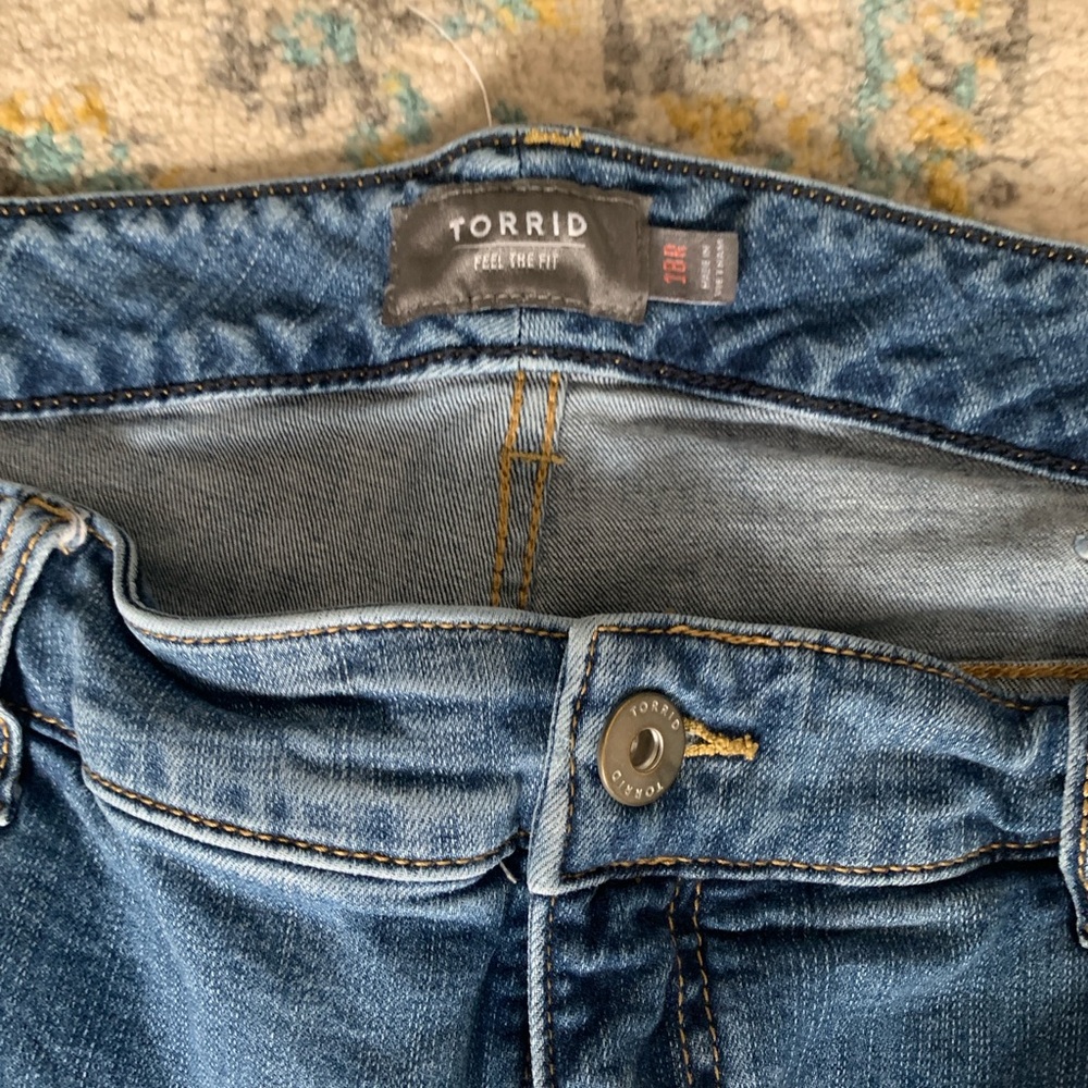 Torrid - Picture 2 of 3